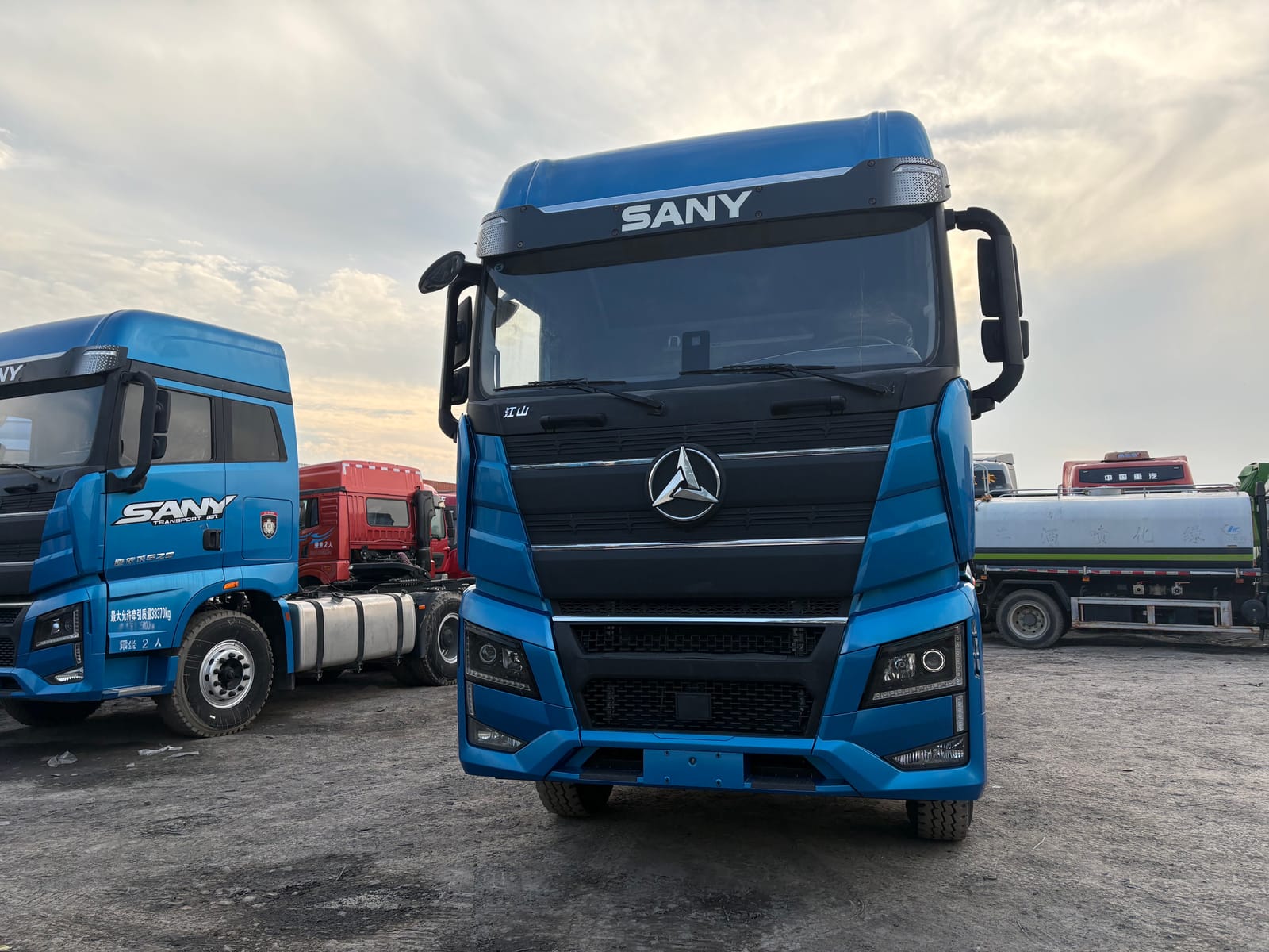 2024 Sany Tractor Head